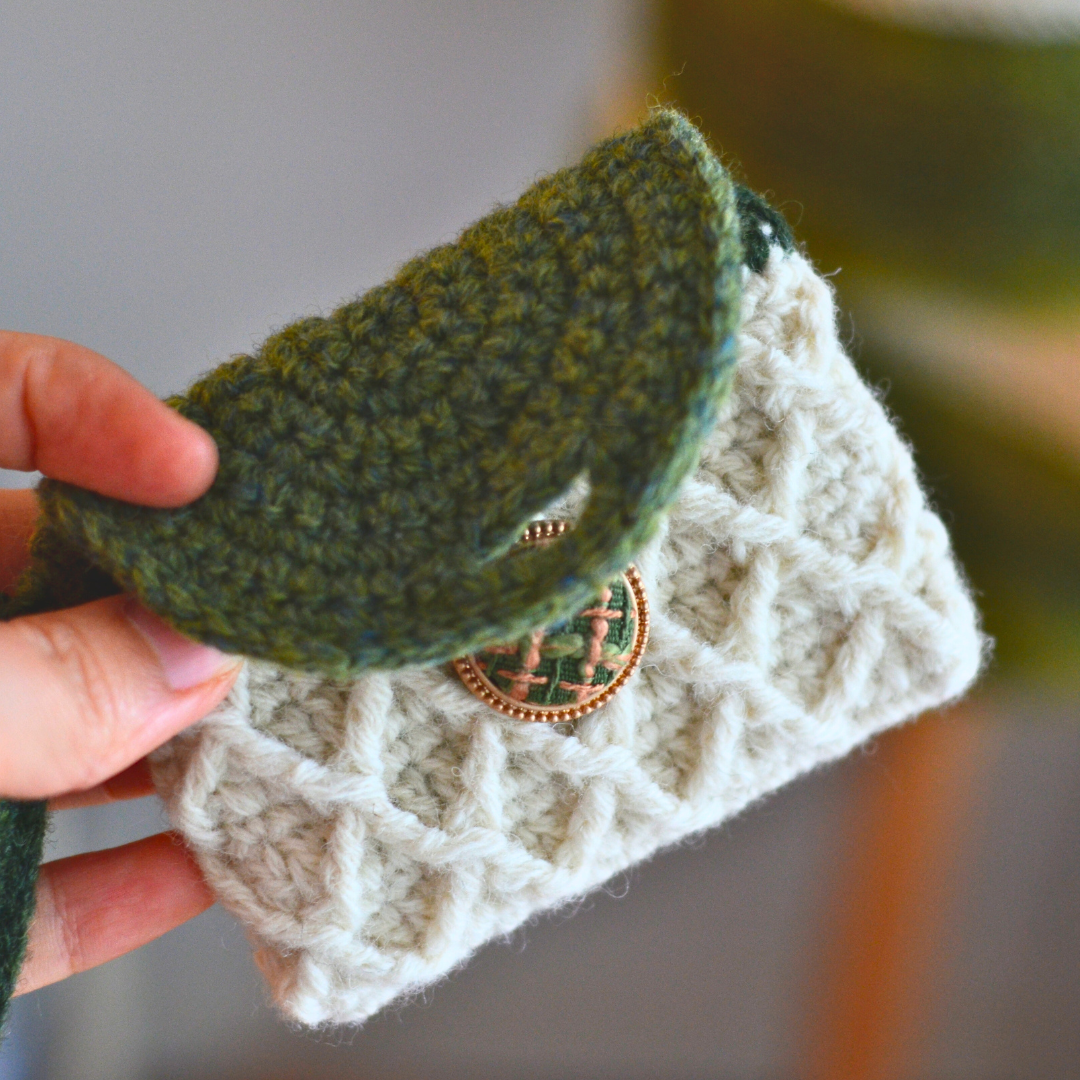 Card & Coin Purse | Organic Shetland Wool | White&Green