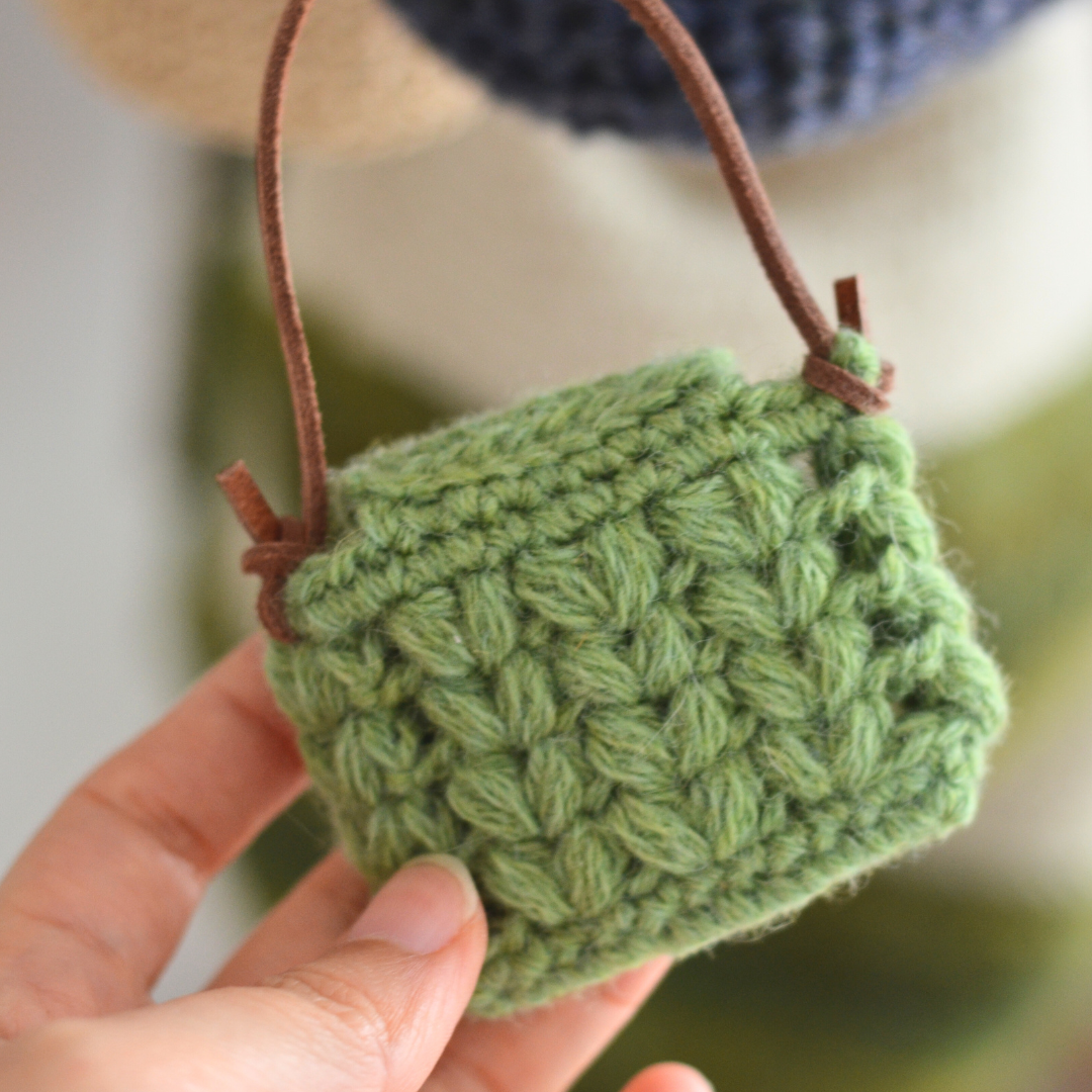 Little Clover Crochet Earphone Pouch