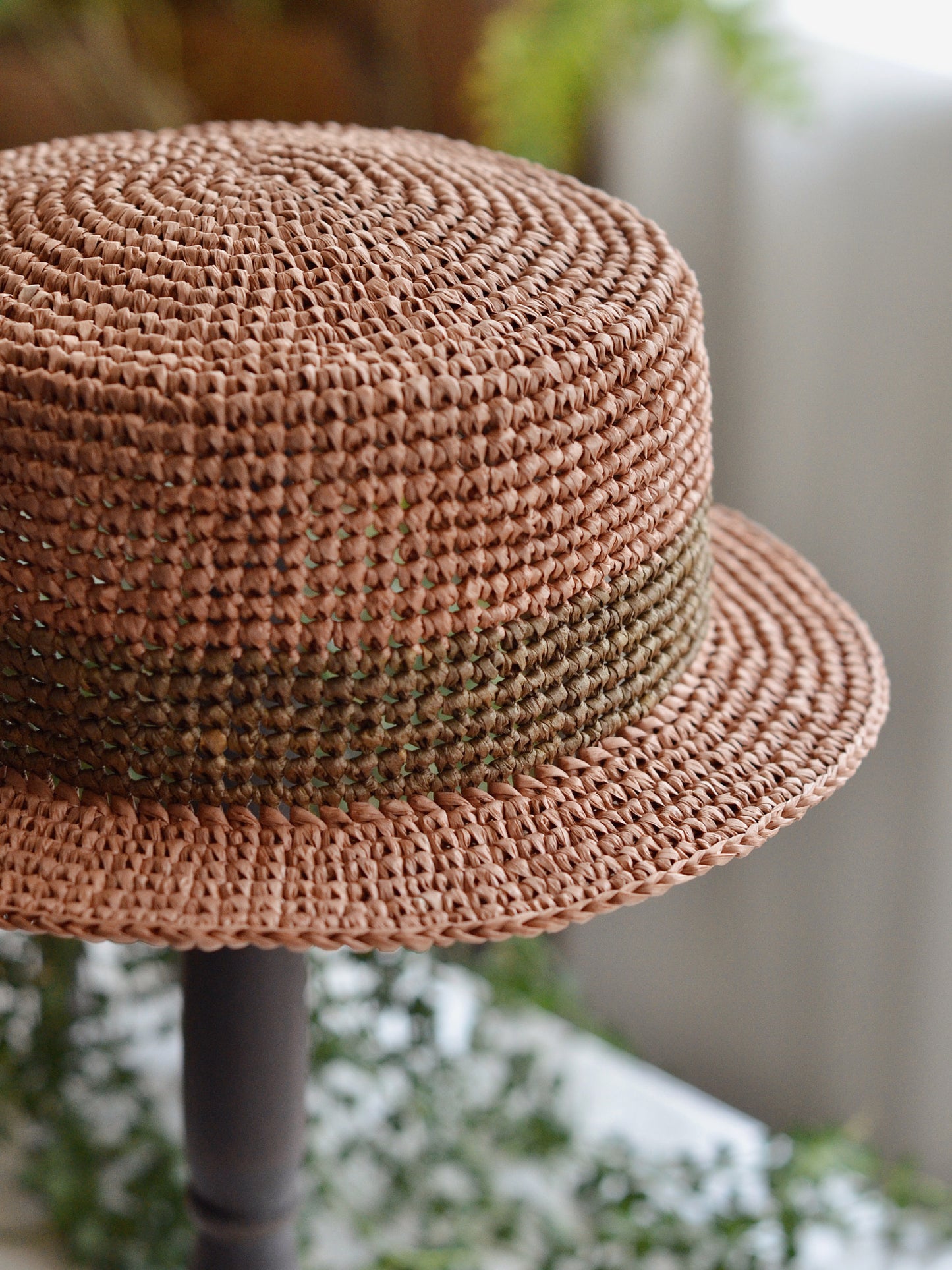 Sunset Sydney Flat-brim Hat (natural dyed paper yarn)