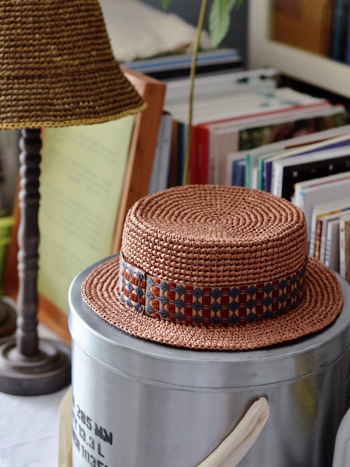 Sunset Sydney Flat-brim Hat (natural dyed paper yarn)