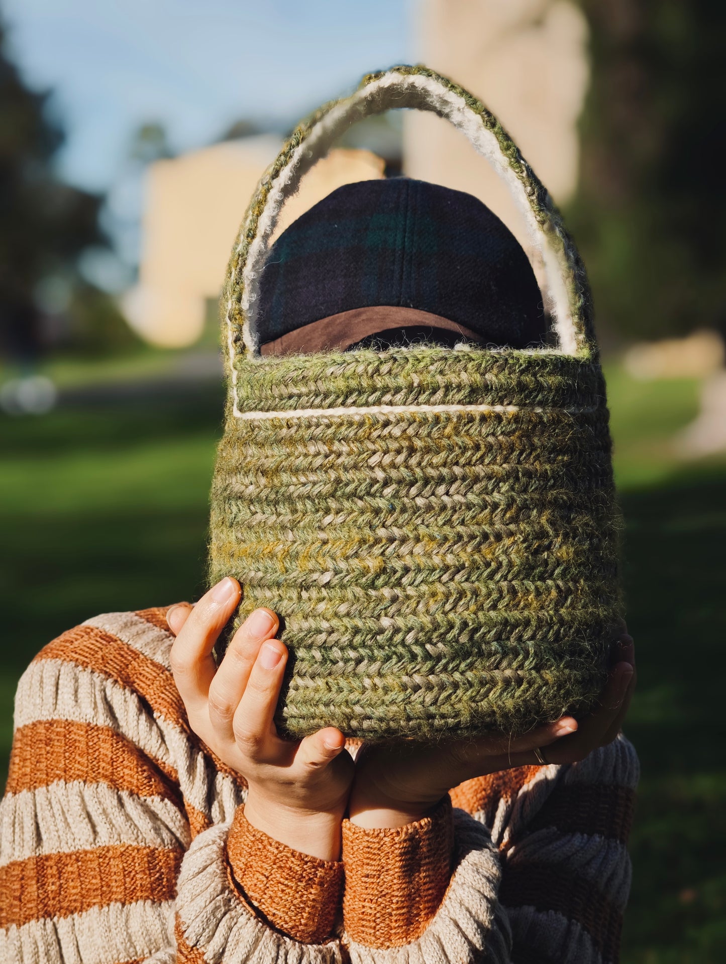 Mélange Green Bucket Bag | wool, fluffy alpaca, paper yarn | ready-to-ship