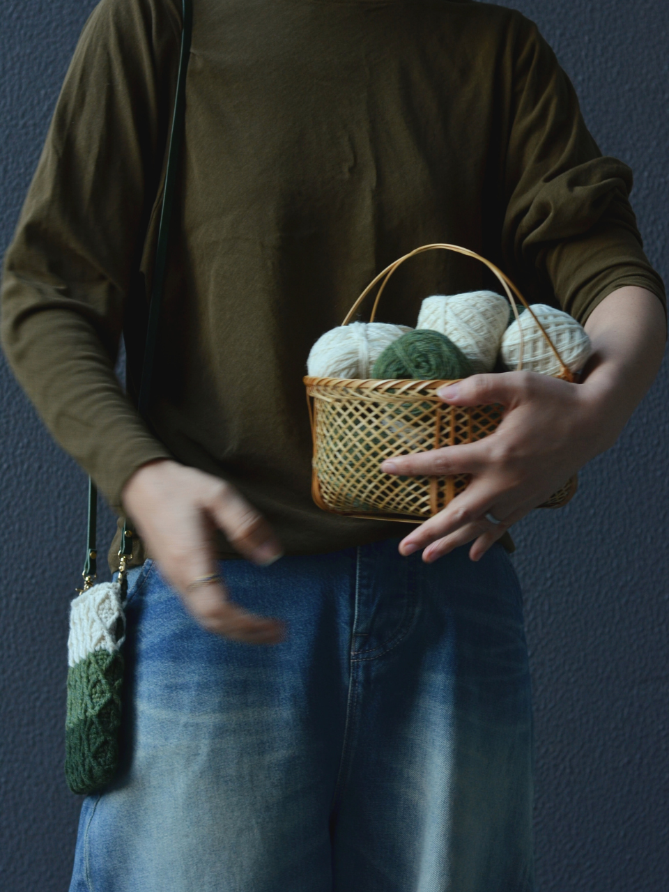 Little Cedar Crossbody Phone Bag | Shetland Wool | ready-to-ship