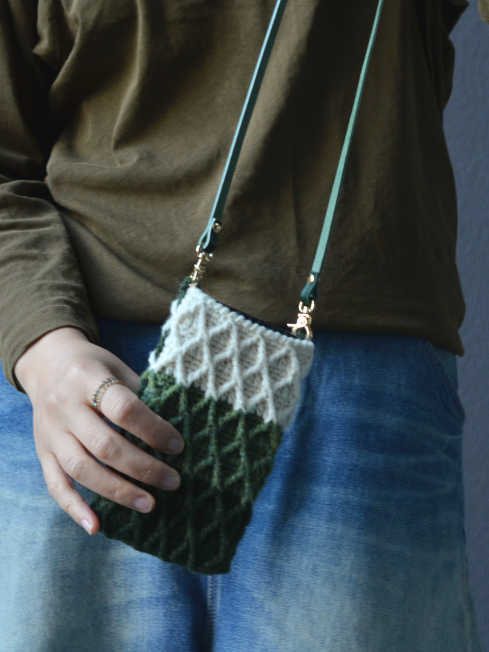 Little Cedar Crossbody Phone Bag | Shetland Wool | ready-to-ship