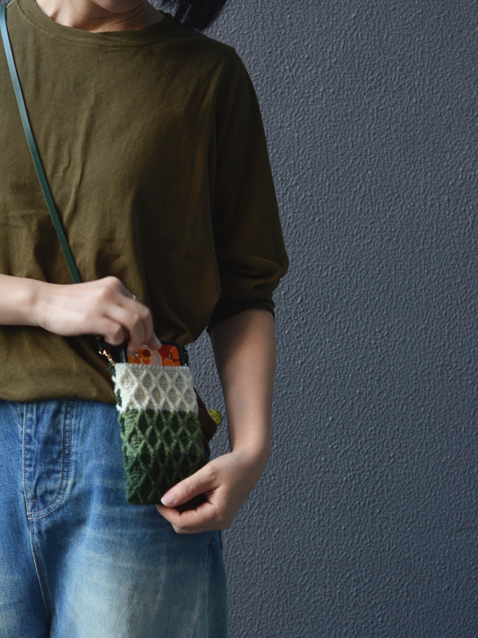 Little Cedar Crossbody Phone Bag | Shetland Wool | ready-to-ship
